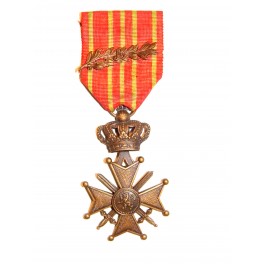 Medaille militaire CROIX de GUERRE Militaria Belgique TBE