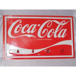 Ancienne Plaque Coca-Cola métal lithographiée Accroche serviettes porte torchon porte manteaux porte clef vintage