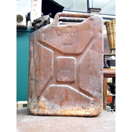 Jerrycan militaire 1944 WW2 39-45 Militaria collection MB WD
