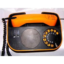 téléphone orange vintage TELIC PTT 1975 design F. QUIRIN ancien téléphone à cadran Pop Art