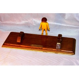 Couteau LAGUIOLE présentoir canif distributeur vitrine